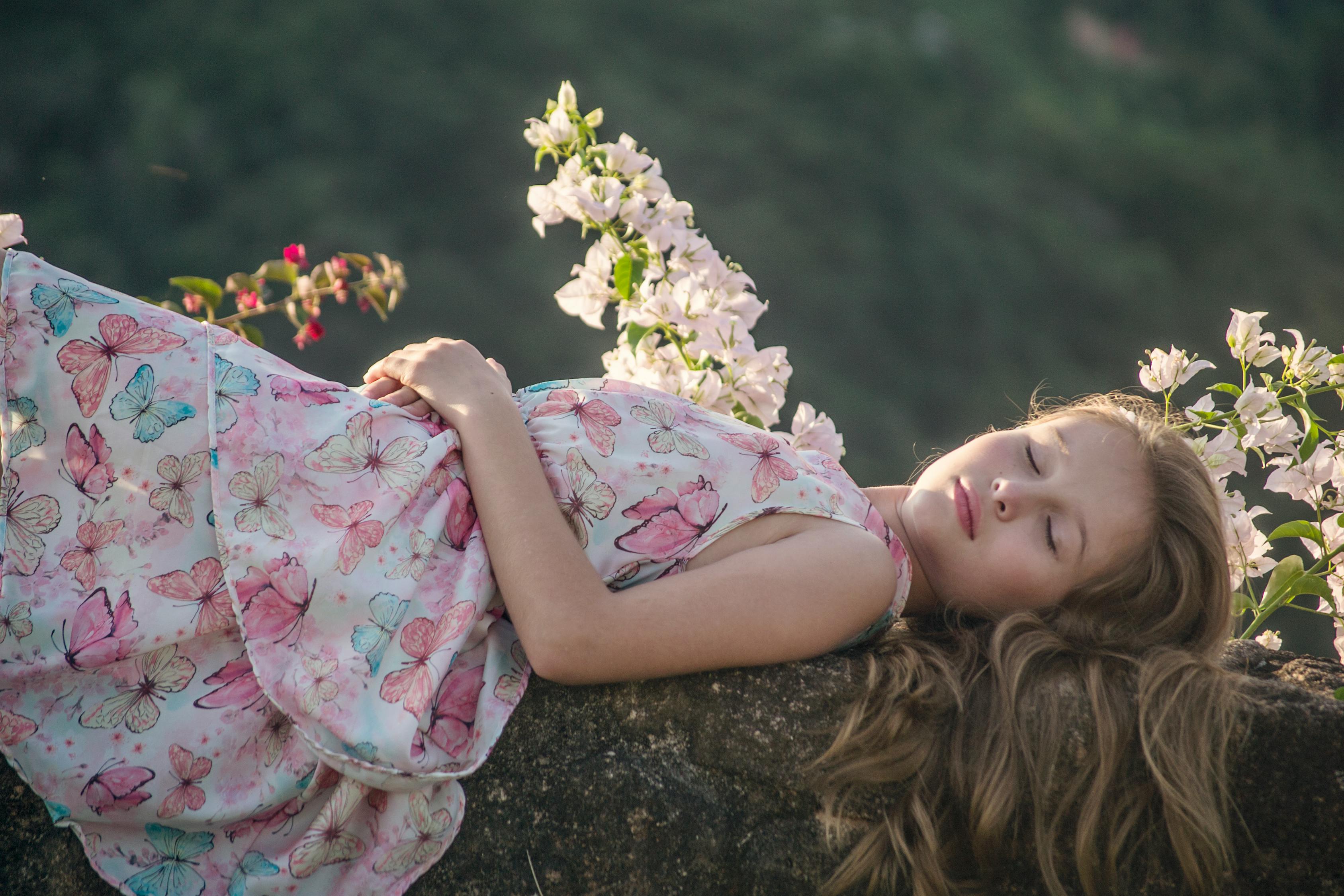 原千惠最新寫真照，綻放的美麗青春活力