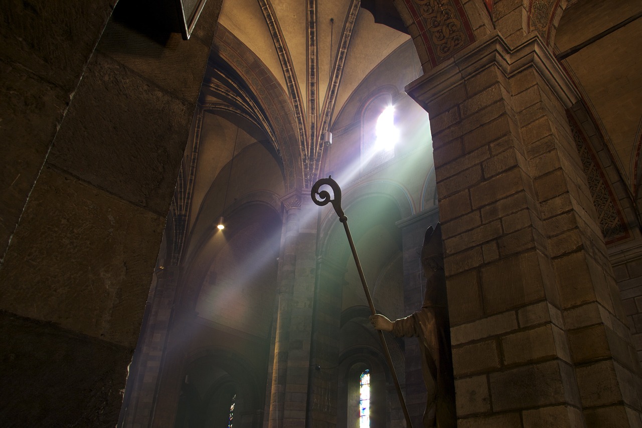 國赫天著最新動態(tài)全面解析