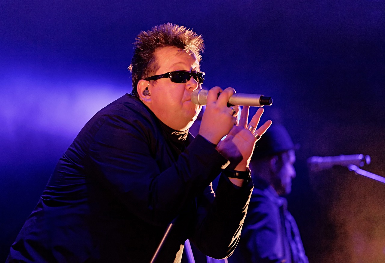 王子邱勝翊，音樂(lè)影視雙棲發(fā)展的璀璨新星最新消息揭秘