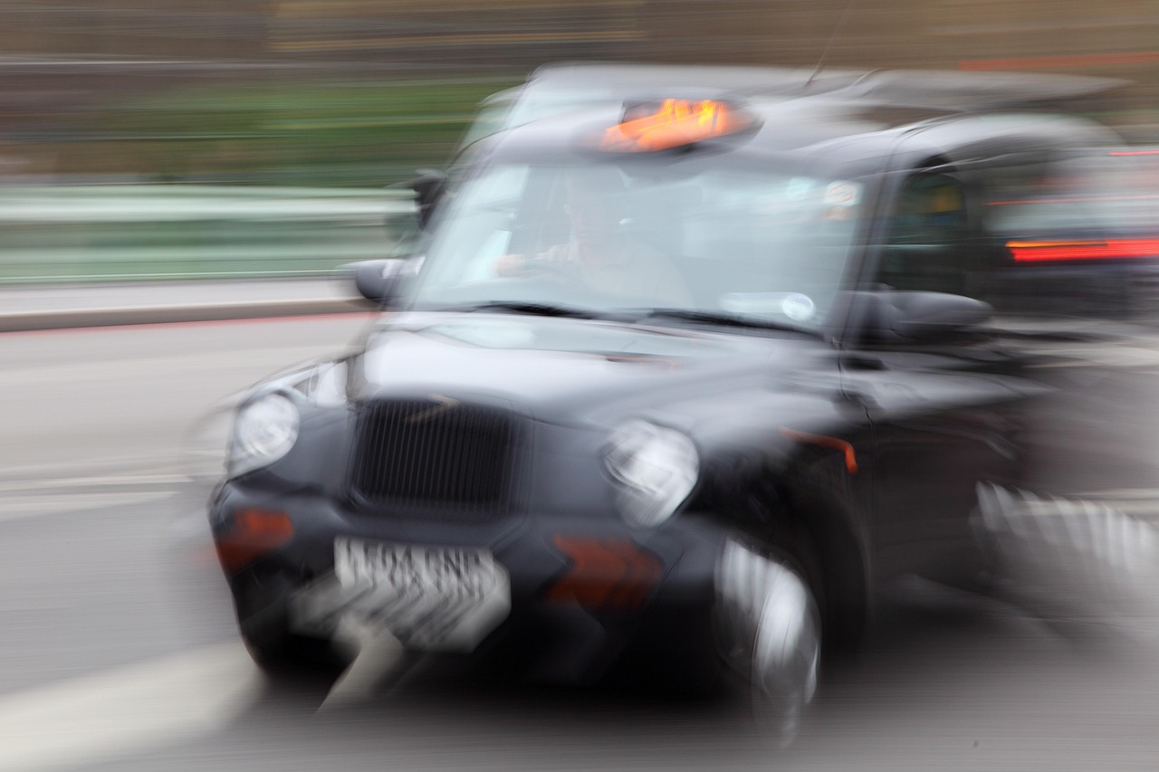 鄭州車輛限牌最新動態(tài)，政策調(diào)整引發(fā)市場反應(yīng)