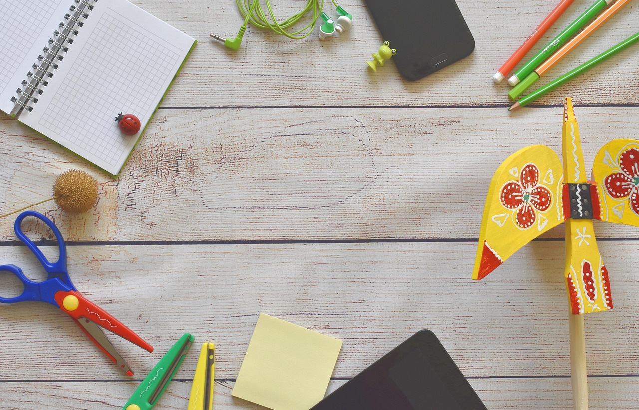 華科康園教師最新動態(tài)，聚焦教育前沿，展現(xiàn)卓越教師風采