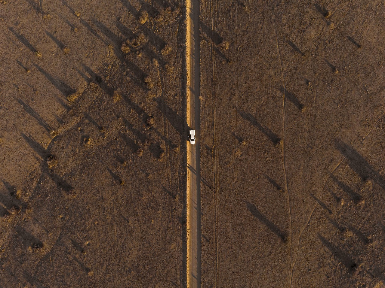 長(zhǎng)安無人駕駛汽車引領(lǐng)智能駕駛新時(shí)代，最新動(dòng)態(tài)揭示未來趨勢(shì)