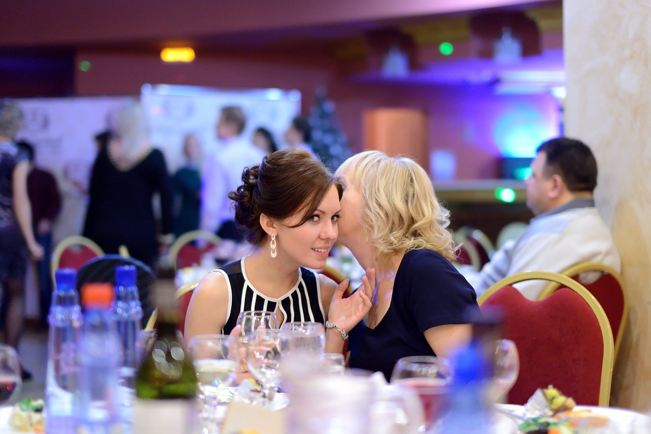 最新中國(guó)姐弟戀電視劇，情感新領(lǐng)域的探索之旅